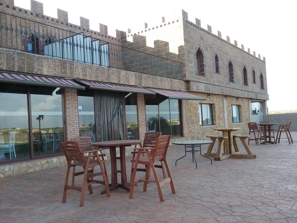 Hotel Vinedos Y Bodegas El Castillo Βιγιαρρομπλέδο Εξωτερικό φωτογραφία