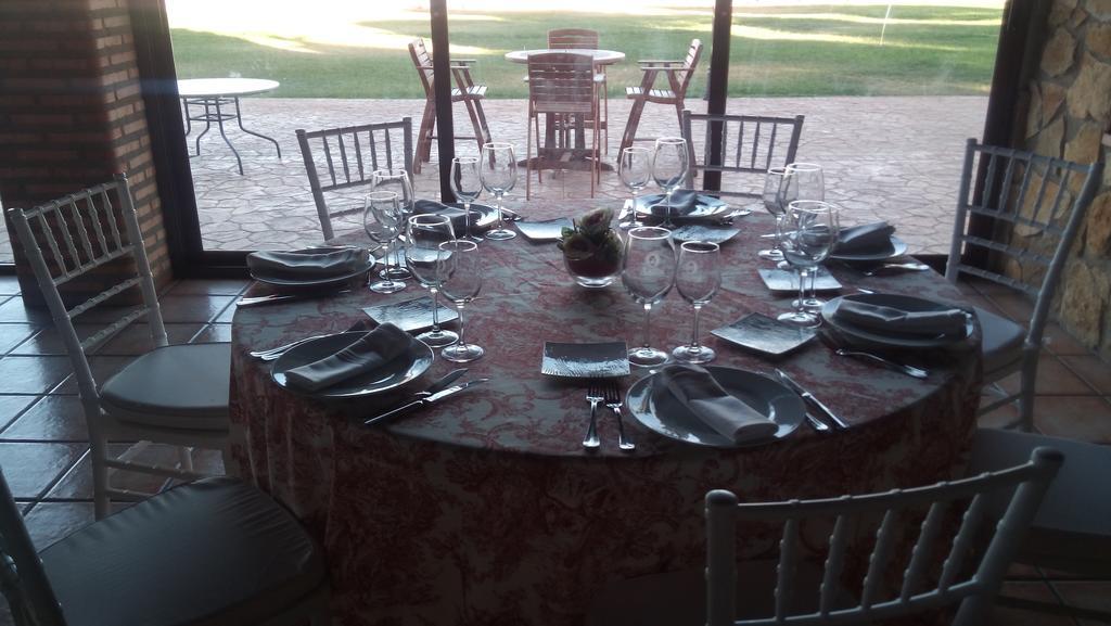 Hotel Vinedos Y Bodegas El Castillo Βιγιαρρομπλέδο Εξωτερικό φωτογραφία