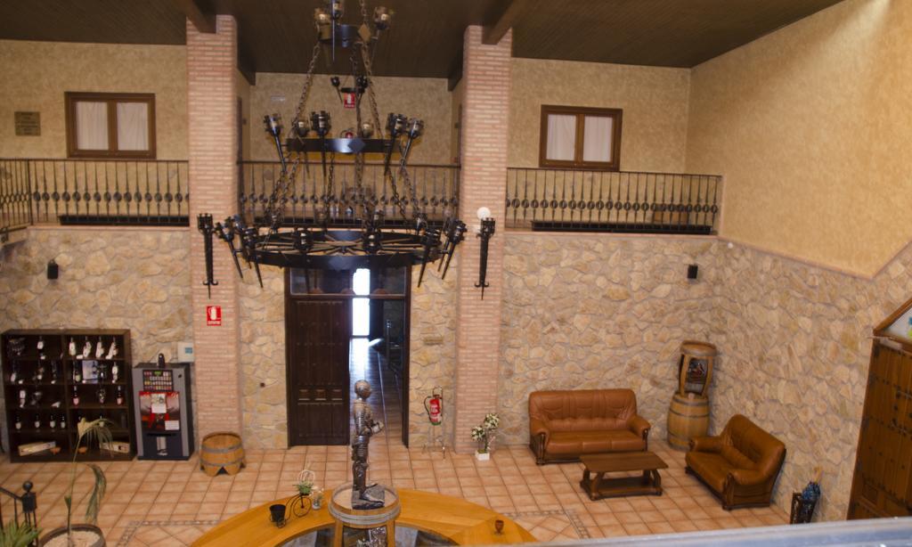 Hotel Vinedos Y Bodegas El Castillo Βιγιαρρομπλέδο Εξωτερικό φωτογραφία